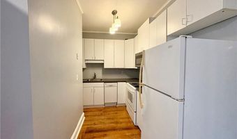 438 Wolcott Ave 2, Middletown, RI 02842