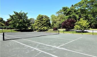 35 Chastellux Ave I, Newport, RI 02840