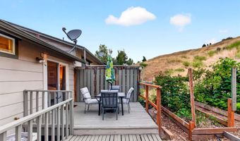 4790 Bitterbrush Dr, Boise, ID 83617