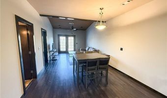 111 S 22nd St 23, Bentonville, AR 72712