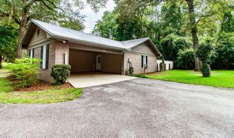 1712 Twin Lakes Dr, Bainbridge, GA 39819