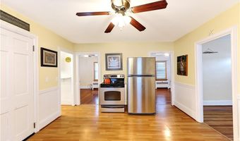 509 Middle Highway Hwy 2, Barrington, RI 02806
