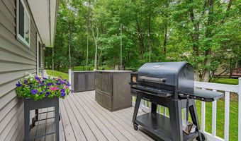 4 Wylie Cir, Albrightsville, PA 18210