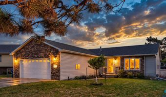 109 E Ponderosa Cir, Brandon, SD 57005