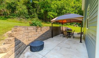 176 Ellen Ave, Beaver, WV 25813