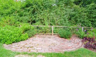 124 Union St, Belfast, ME 04915