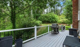 99 Porchuck Rd, Greenwich, CT 06831