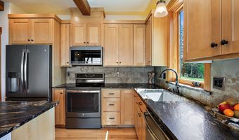 1940 Soda Mountain Rd, Ashland, OR 97520