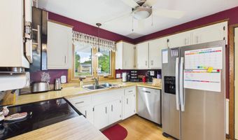 1100 Tabbert Rd NW, Alexandria, MN 56308
