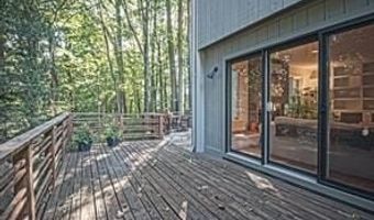 30 KINGS GRANT Rd, Hockessin, DE 19707