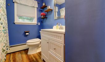 11 Golden Blvd, North Smithfield, RI 02896