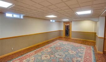 1210 McKinley Blvd, Alton, IL 62002