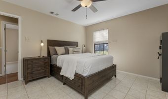 138 BIG OAK Dr, Adkins, TX 78101