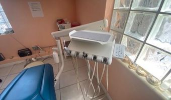 1900 W COLONIAL Dr, Orlando, FL 32804