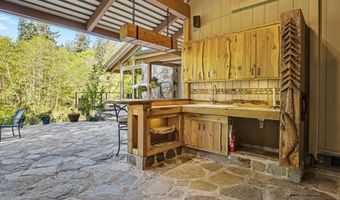 21367 E BLUE JAY Ln, Brightwood, OR 97011