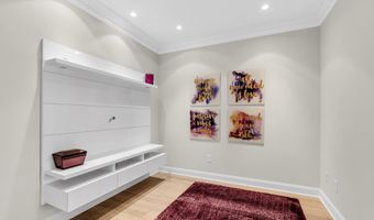 309 April Way, Middletown, NJ 07748