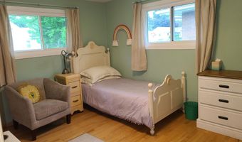 1206 E FRANCES St, Appleton, WI 54911