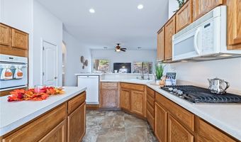 2635 Discovery Rd, Bullhead City, AZ 86442