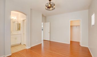 2043 N Holguin Way, Chandler, AZ 85225