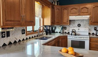 6707 Sonora Way, Bismarck, ND 58503
