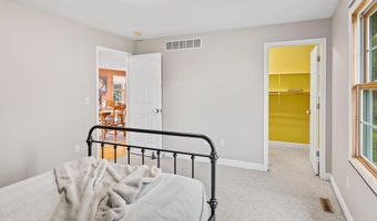 7432 COUNTY ROAD A, Almond, WI 54909