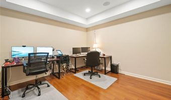 61 Eagle Rock Dr, Acworth, GA 30101