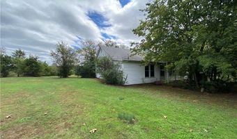 305 1st St, Barling, AR 72923