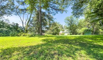 4113 PINERIDGE Dr, Annandale, VA 22003