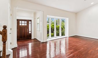 9915 ASHBURTON Ln, Bethesda, MD 20817