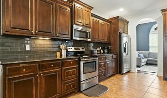 11047 Stonehill Dr, Alexander, AR 72002