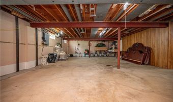 6685 Elwood St, Austintown, OH 44515