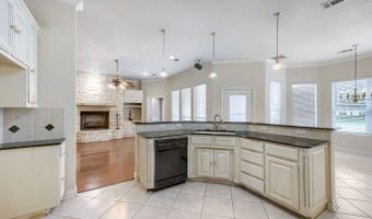 3601 Cliffwood Dr, Alvarado, TX 76009