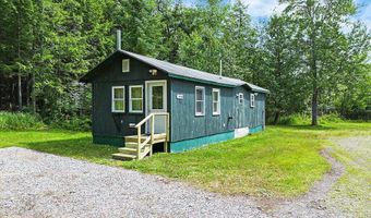 6 Brook Rd, Belgrade, ME 04917
