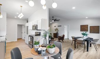 355 Oak Ridge Pkwy, Arnold, MO 63010