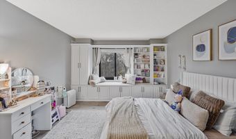 309 YOAKUM Pkwy 807, Alexandria, VA 22304