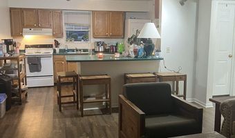 15 S Shafer 402, Athens, OH 45701