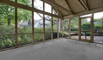 4744 Stonehaven Dr, Columbus, OH 43220