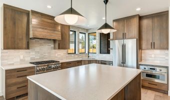 3186 NW Strickland Way, Bend, OR 97703