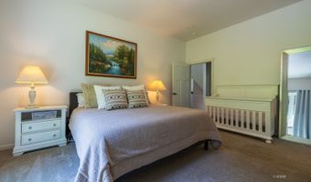 300 Fisher Rd, Athens, OH 45701