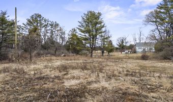 122 Pierce Dr, Augusta, ME 04330