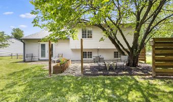 8536 Friendship Ln, Indianapolis, IN 46217