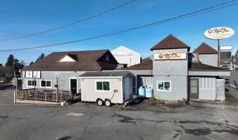 925 CHETCO Ave, Brookings, OR 97415