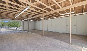 13620 Pales Rd, Agua Dulce, CA 91390