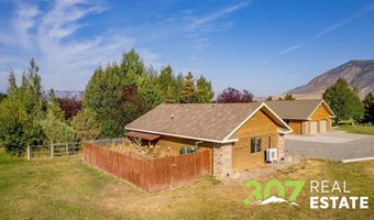 19 Diamond View Rd, Cody, WY 82414