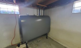 9 Wood St, Bangor, ME 04401