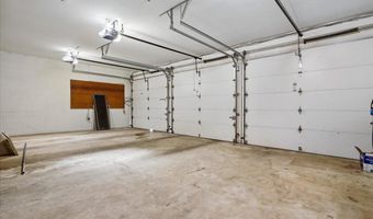 9100 ALDERSHOT Dr, Bethesda, MD 20817