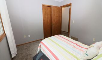 7971 Upper 145th St W, Apple Valley, MN 55124