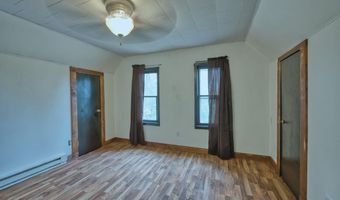 304 W 3rd Ave N, Aurora, MN 55705