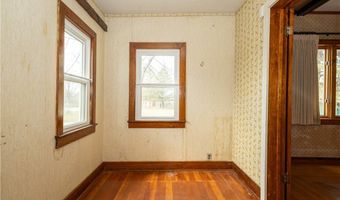 13522 North Rd, Alden, NY 14004
