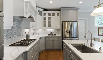 89 Alpine Dr, Burlington, CT 06013